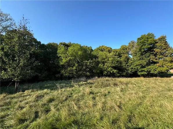 0 5th St, New Salem, PA 15468