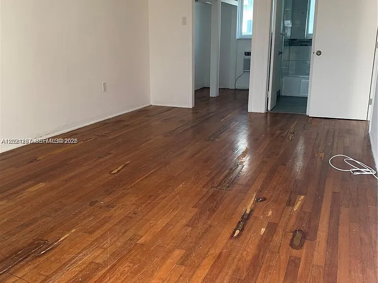 1840 S Treasure Dr #16 — Photo 18