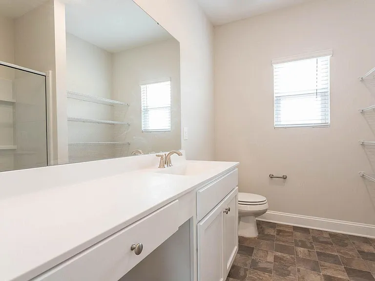 460 Legacy Dr — Photo 15