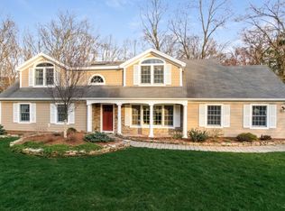 21 Van Schaik Ln, Wyckoff, NJ 07481