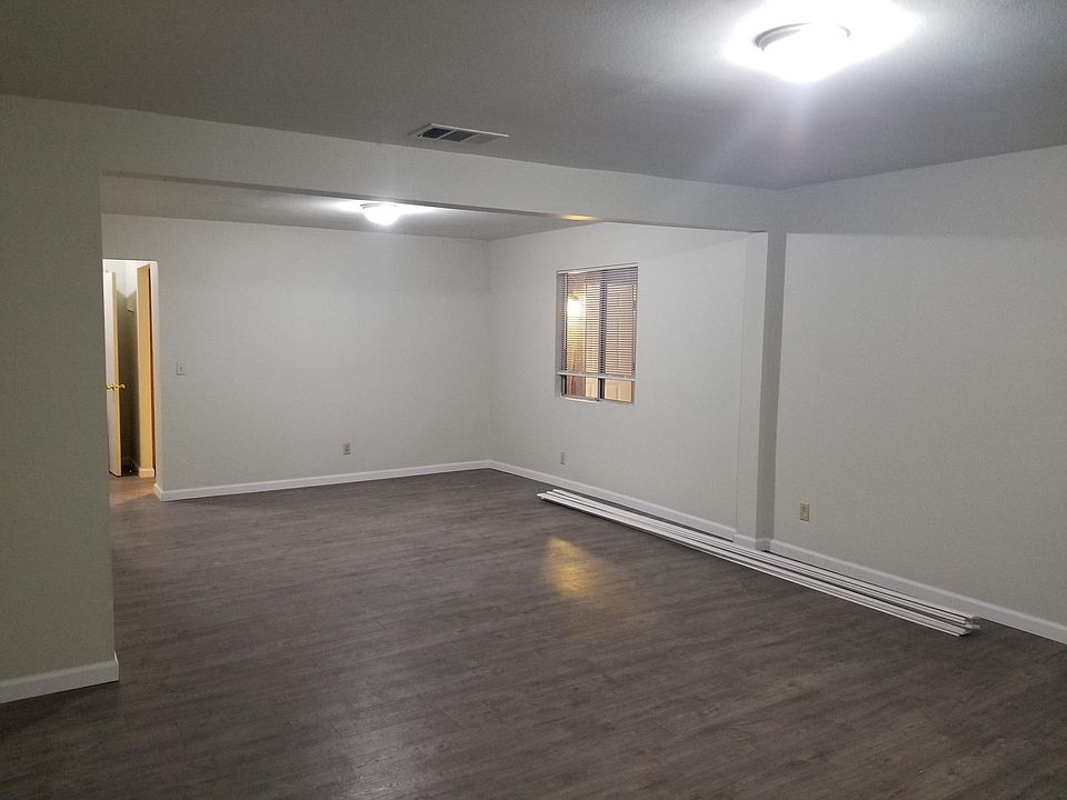 1st image of 632 W Orange Ave