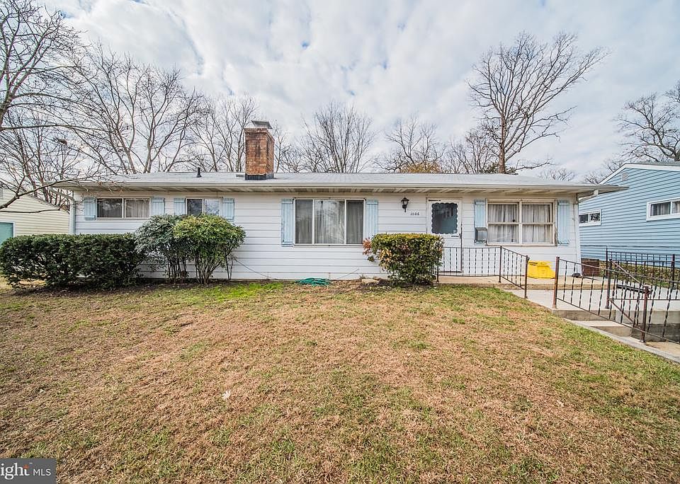 1st image of 1006 Phillip Dr