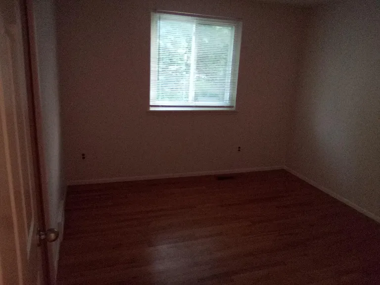 2880 E Eisenhower Pkwy — Photo 13