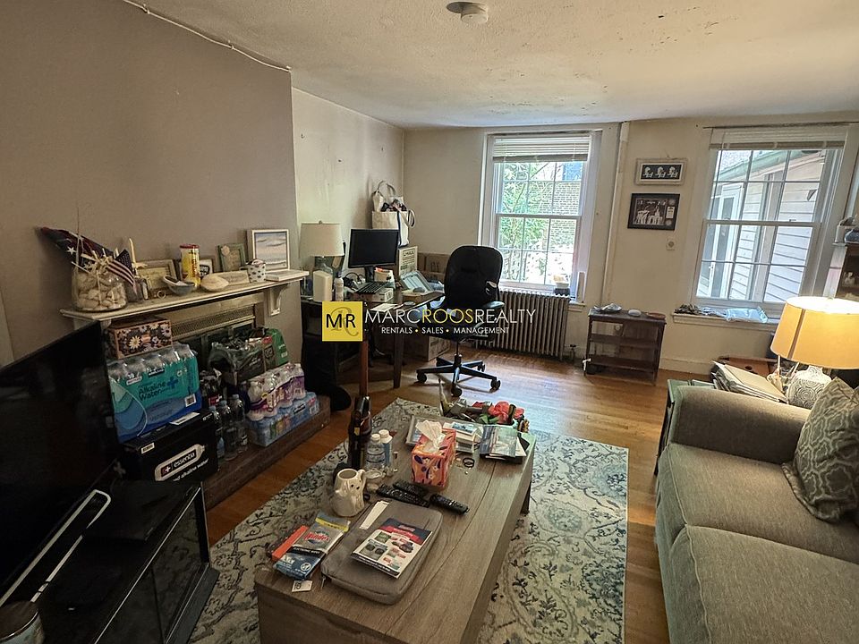 1st image of 15 Joy St APT 1
