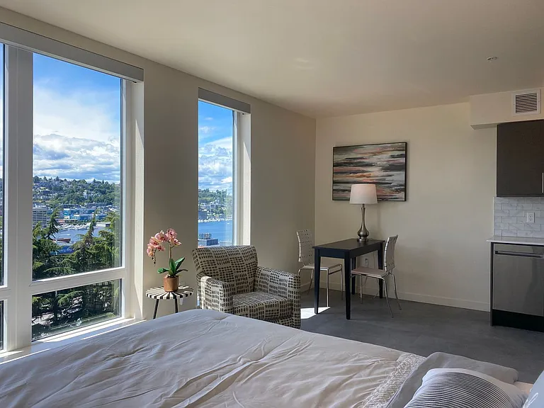Bell View Apartments — Photo 30
