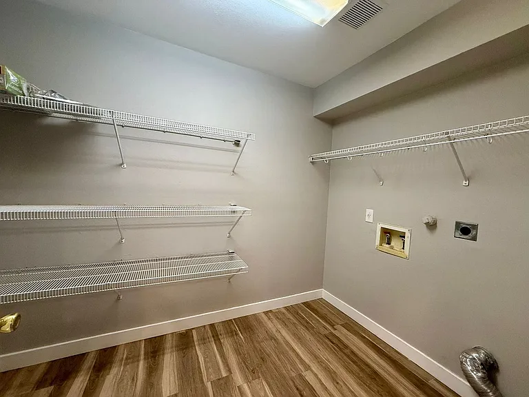 1310 Bobcat Pass — Photo 11