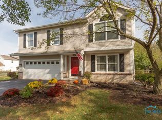 1561 Indian Creek Dr, Perrysburg, OH 43551