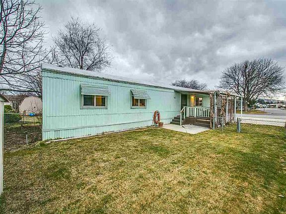 3rd image of 5701 N Fairfax Ln
