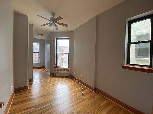 3rd image of 35 Morningside Ave APT 53
