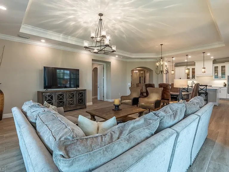 16375 Viansa Way #102 — Photo 7