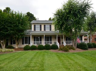 925 Shamrock Rd, High Point, NC 27265