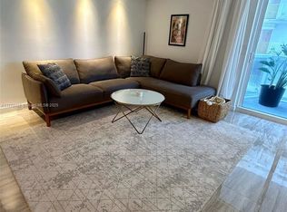 2401 Collins Ave APT 512, Miami Beach, FL 33140