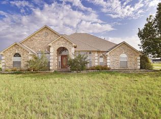 11692 Foutch Rd, Pilot Point, TX 76258
