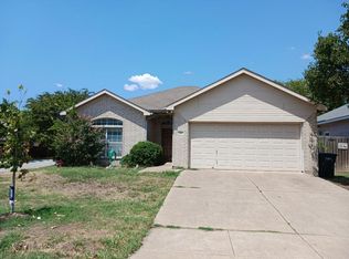 3501 Cattlebaron Dr, Roanoke, TX 76262