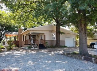 677 N Elm St, Eufaula, OK 74432