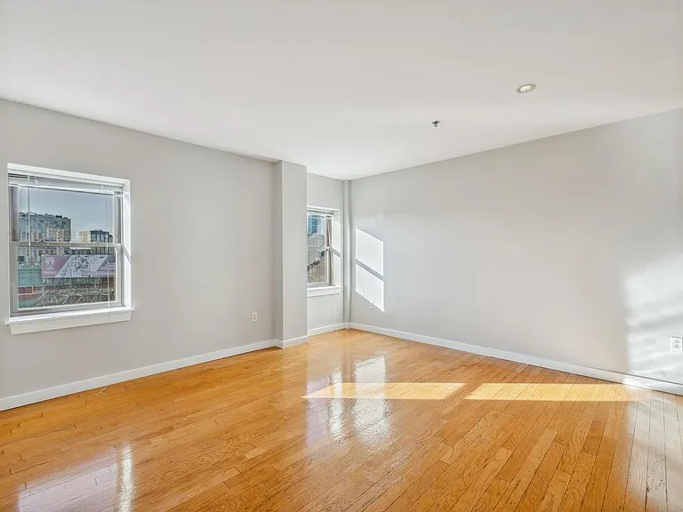 534 Commonwealth Ave #7D — Photo 6