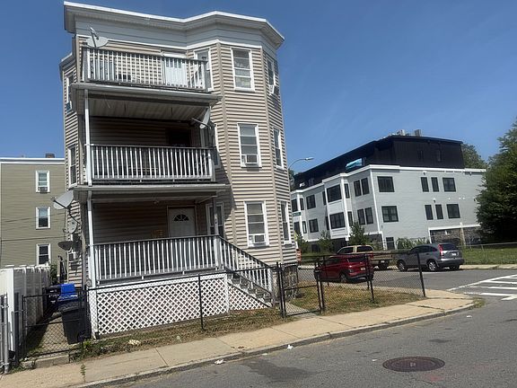 2nd image of 29 Torrey St