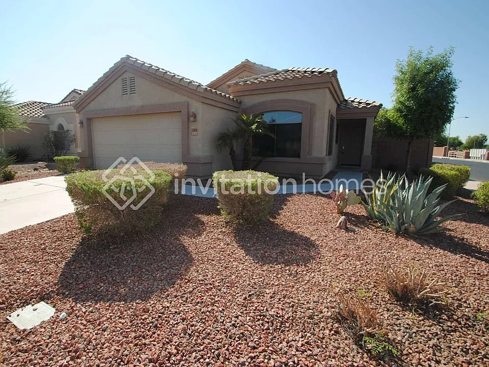 12575 W Lisbon Ln