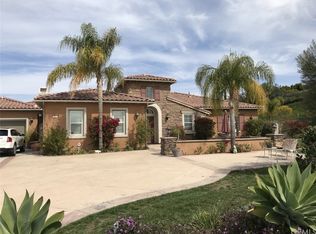 669 Crystal Mountain Cir, Riverside, CA 92506