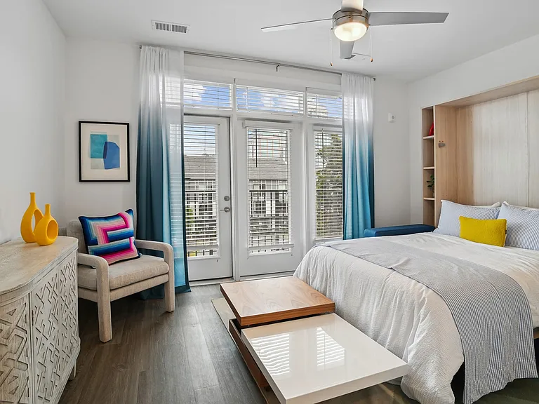 Link Apartments Mint Street — Photo 28