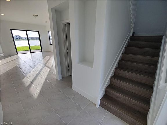 5th image of 5634 Carrara Dr