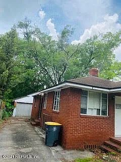 1 bed, 1.0 bath, 1036 sqft, $1,000 — Photo 3