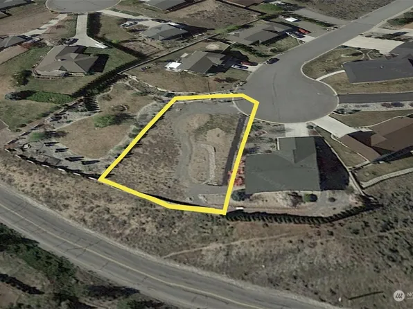 602 Quassia Street, Omak, WA 98841