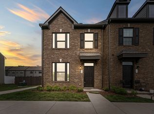 420 Park Ave #51, Lebanon, TN 37087