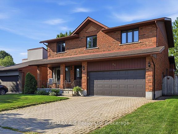 3rd image of 33 Demille St