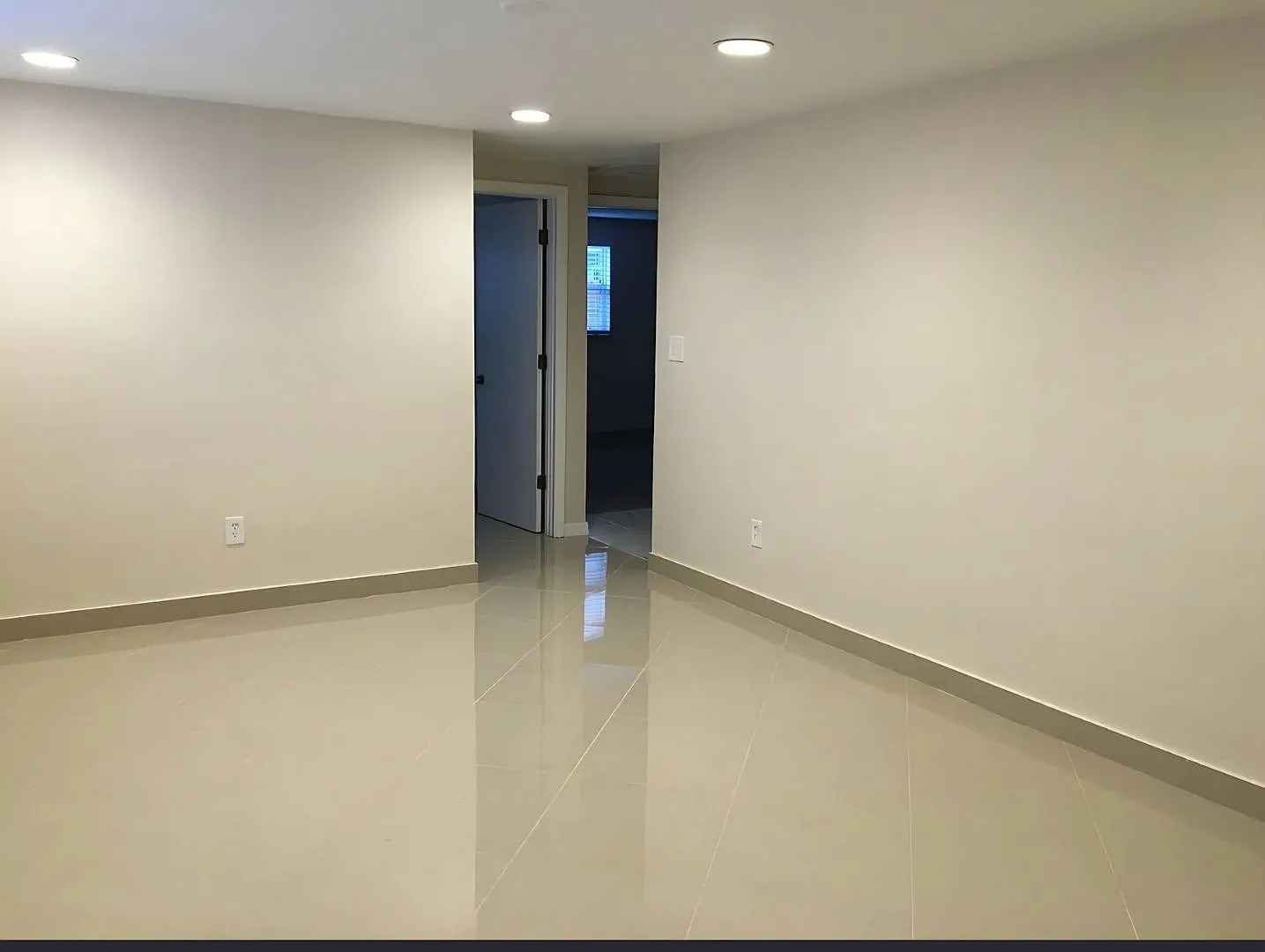 4851 Madison — Photo 3
