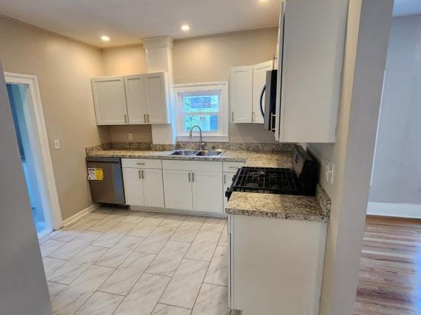 212 Ulster St UNIT 2