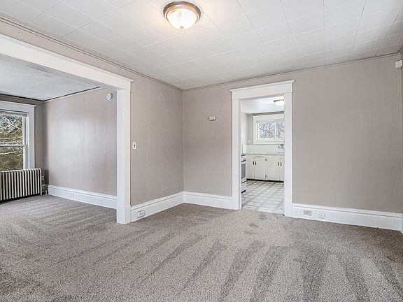 4th image of 247 Sweet St NE #2
