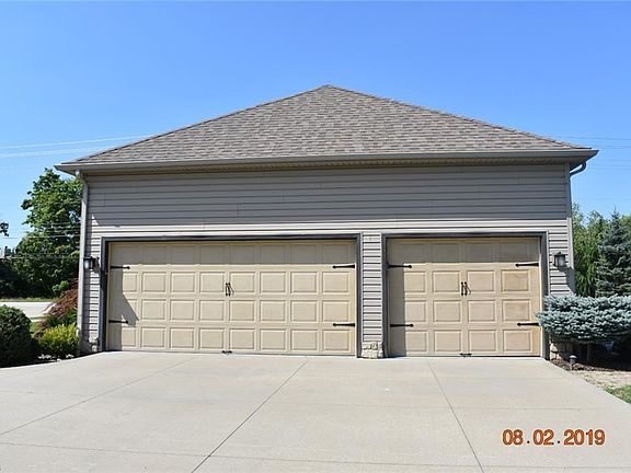 5th image of 1367 Easton Way