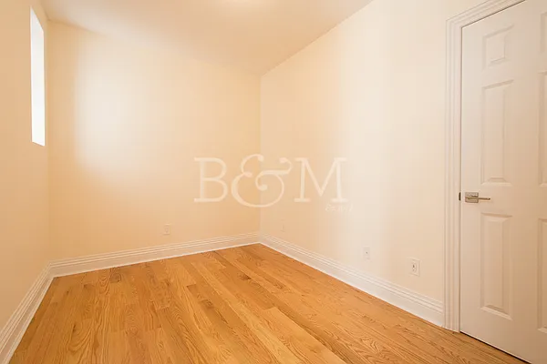 Rented by Brick&Mortar | media 13