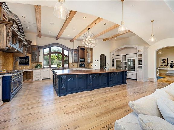 5th image of 217 Rua Esperanza