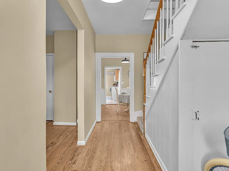 208 Princess Anne St — Photo 9