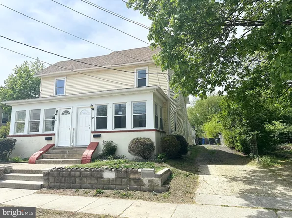 35 S Academy St, Glassboro, NJ 08028