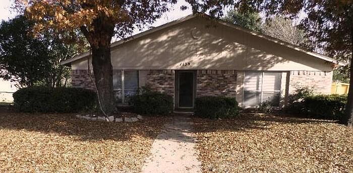 1st image of 1129 Meadow Creek Ct