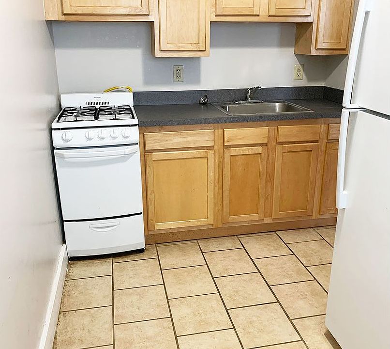 1st image of 3304 Jefferson Ave APT 201