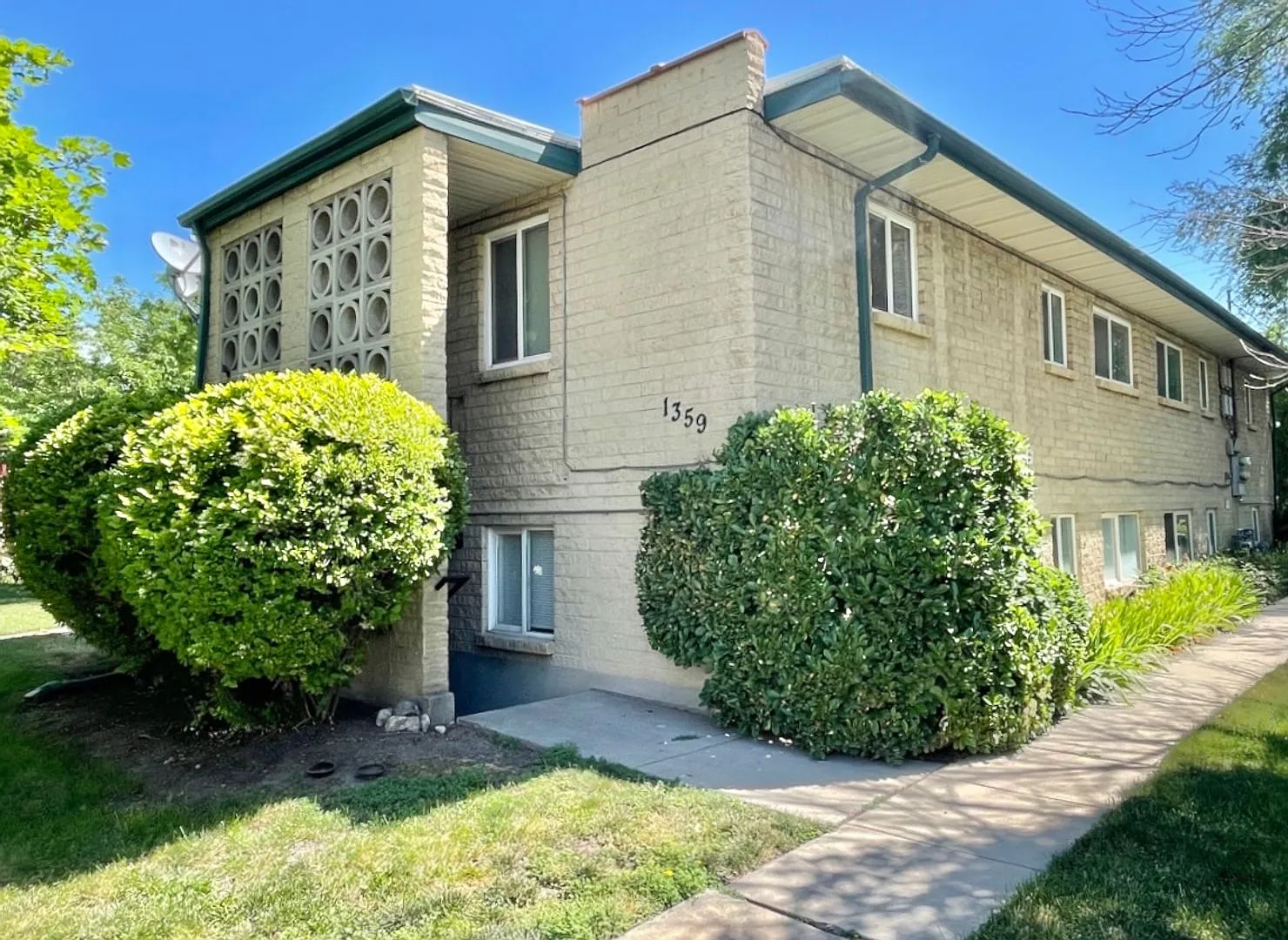 1355 S. 300 E. — Photo 1