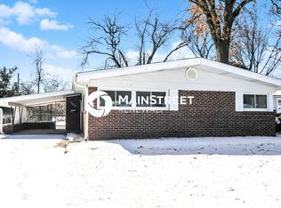 8412 Chalons Ct, Saint Louis, MO 63134