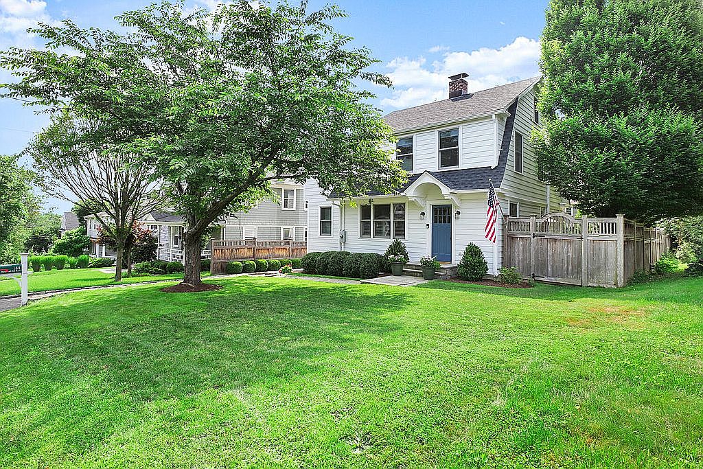 144 Richmond Hill Rd, New Canaan, CT 06840 Zillow