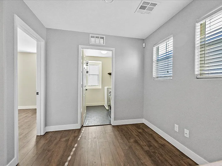 7912 Ivy Run St — Photo 22