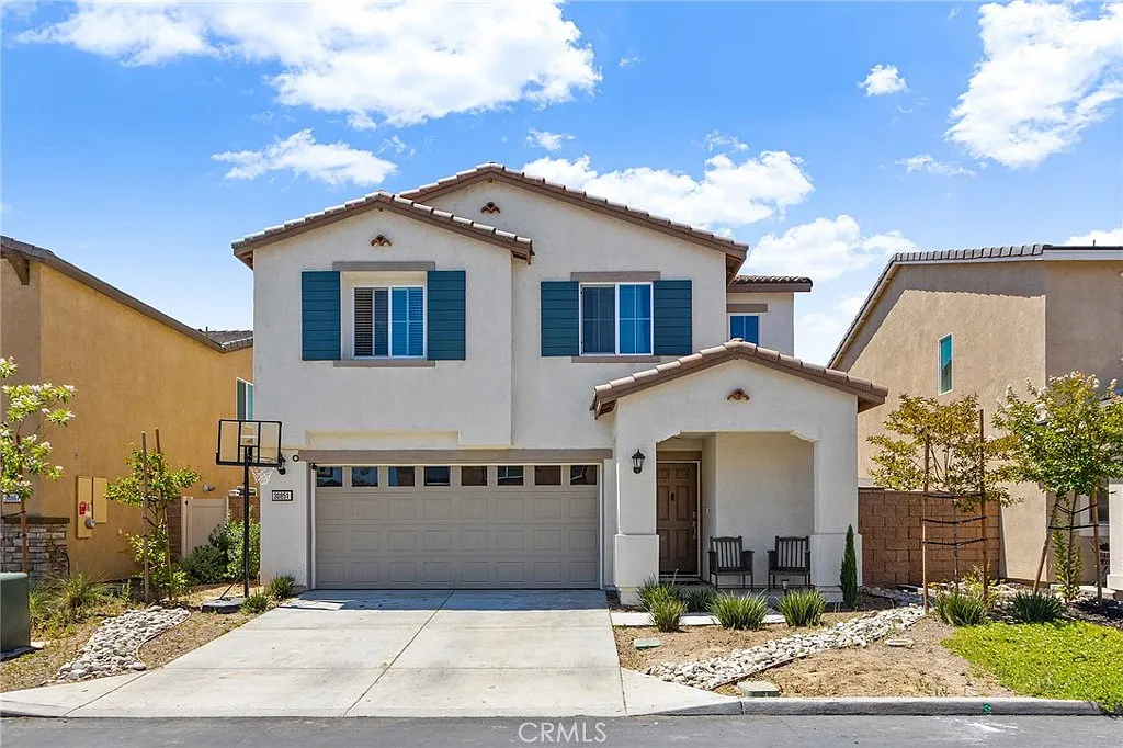 4 bed, 2.5 bath, 1835 sqft, $3,395 — Photo 2