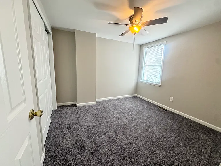 3510 Wallace St — Photo 37