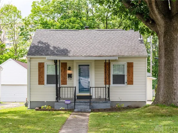 2901 Lansing Dr, Dayton, OH 45420