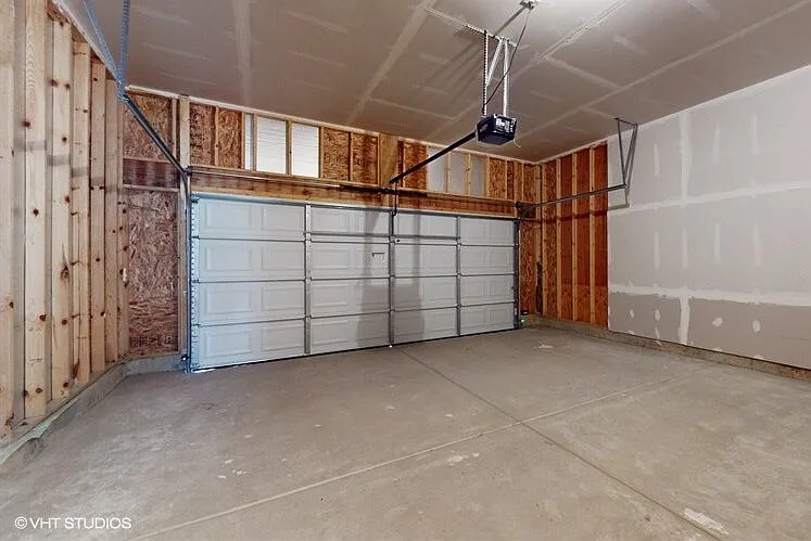 68 Olympus Dr — Photo 11