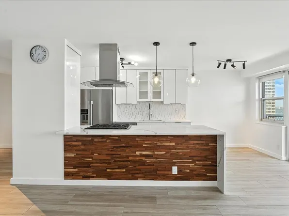 6600 Blvd East image 13 of 33