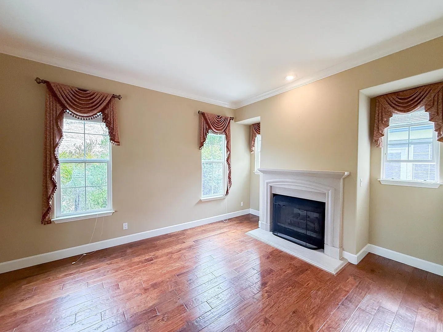 Executive Style Home in San Ramon Windemere — Photo 2