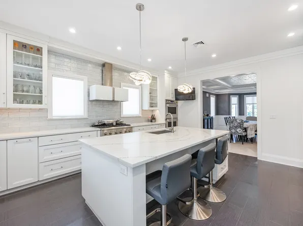 190-22 Nero Avenue image 8 of 43